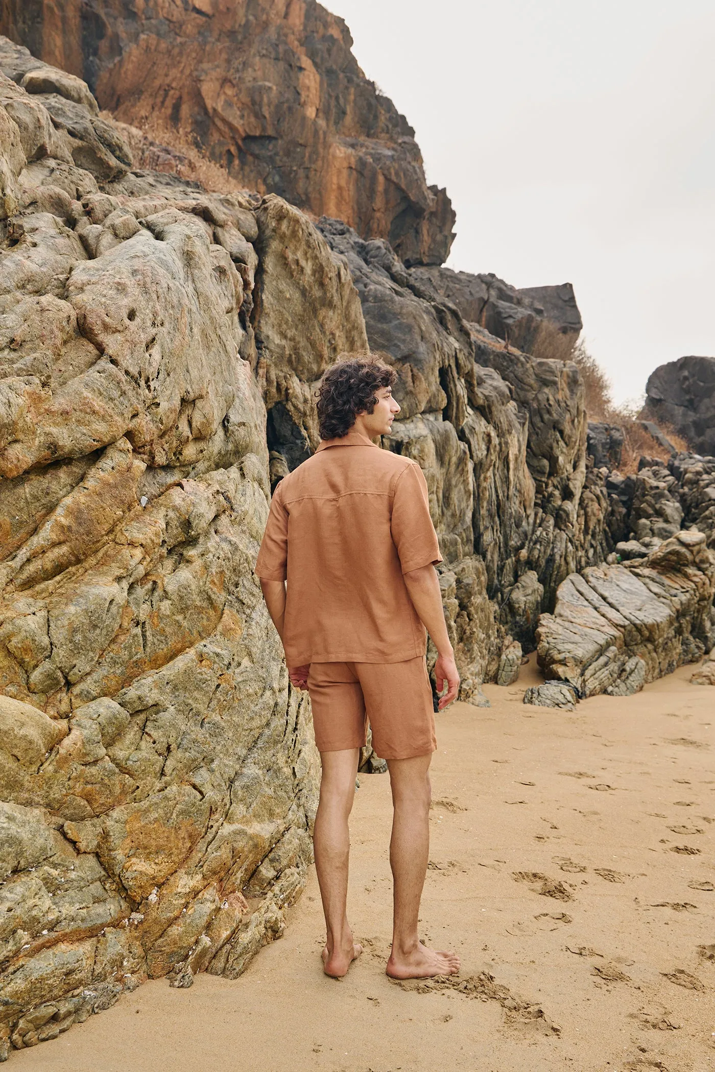ASHER HOLIDAY SHIRT - SKY WASH