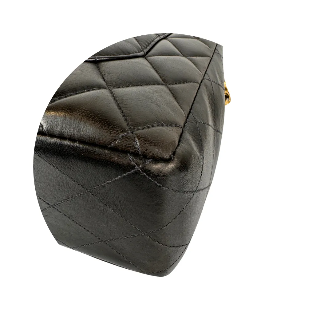 Chanel Vintage Classic Jumbo Flap