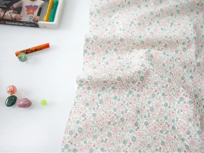 Flowers Cotton Fabric, Floral Fabric, Spring Flower Fabric - Pink - By the Yard 84567-1
