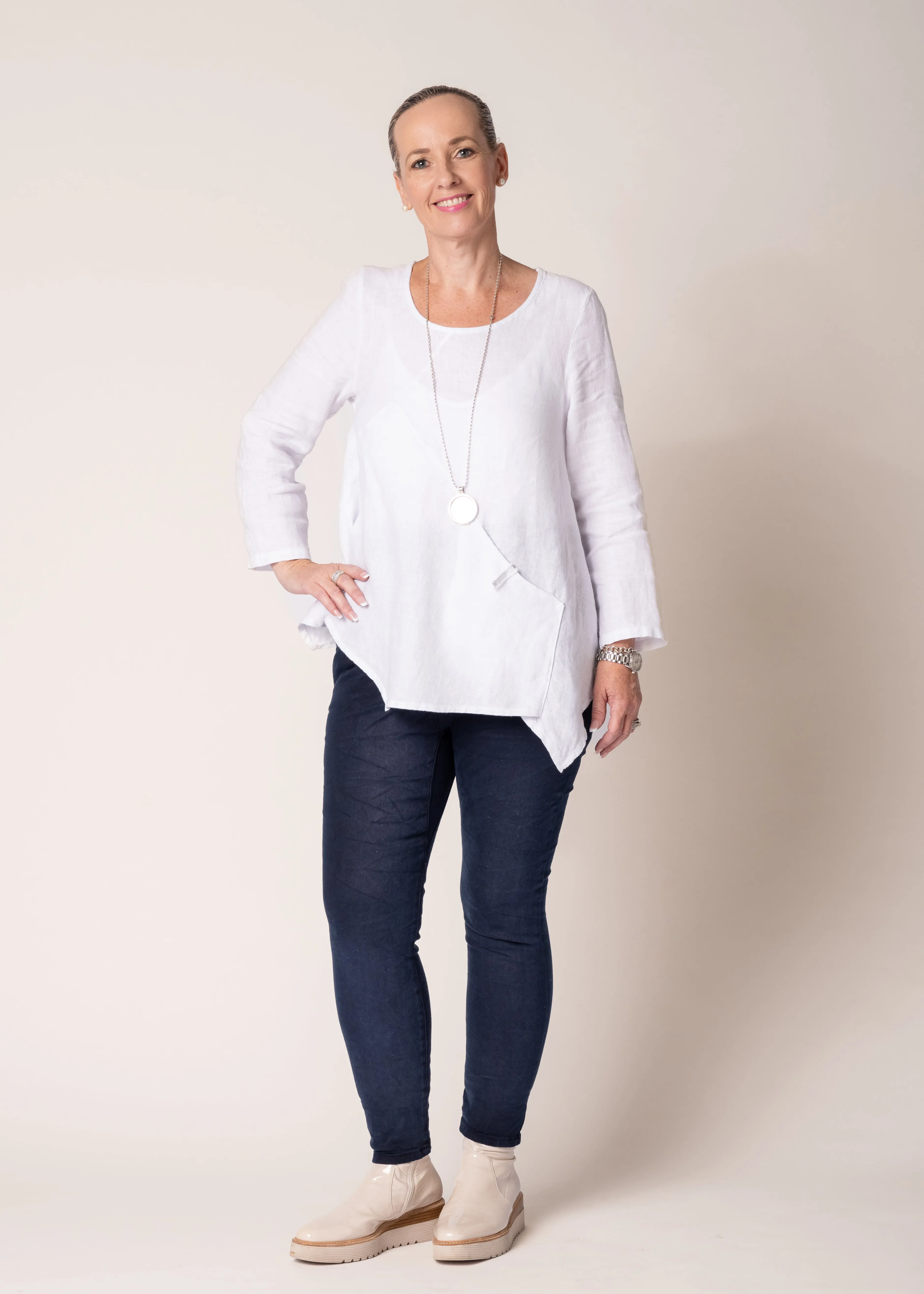 Kartely Linen Top in White