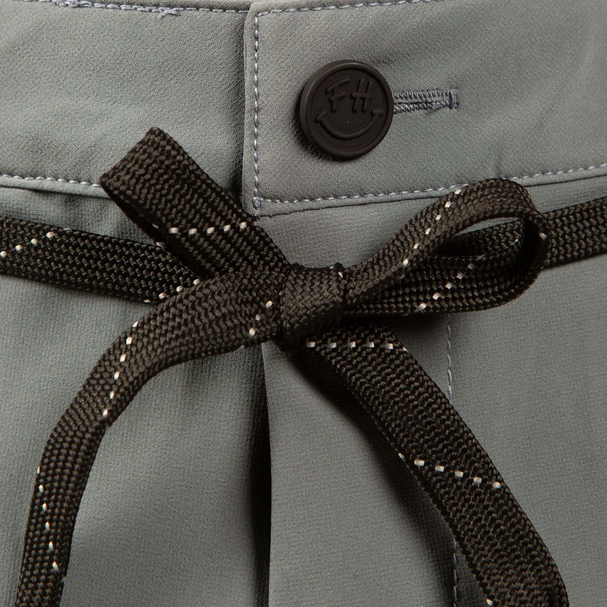 Kicker Short - Gray