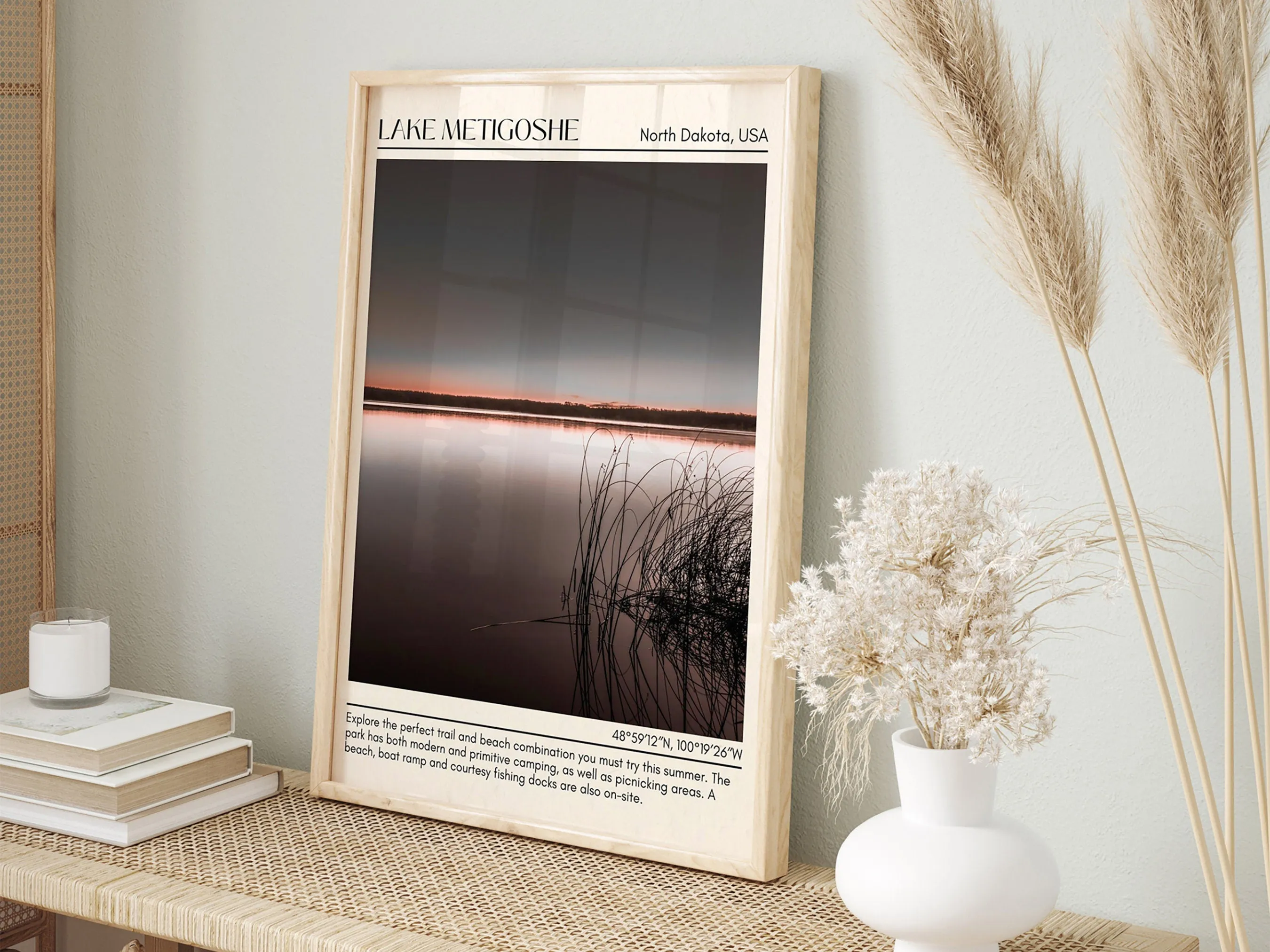 Lake Metigoshe State Park beach Wall Canvas, USA