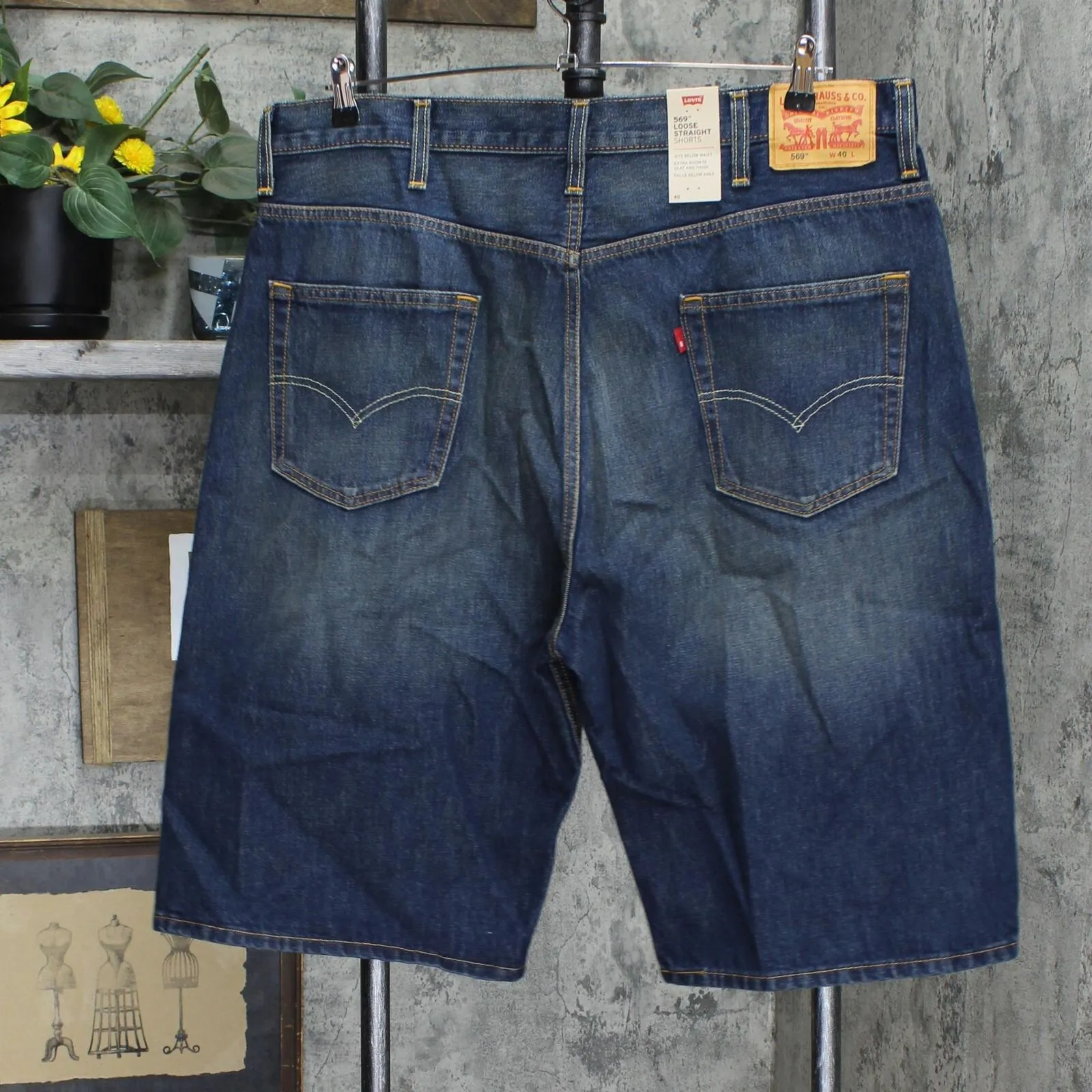 Levi's Men's 569 Loose-Fit 12 inch Denim Jean Shorts