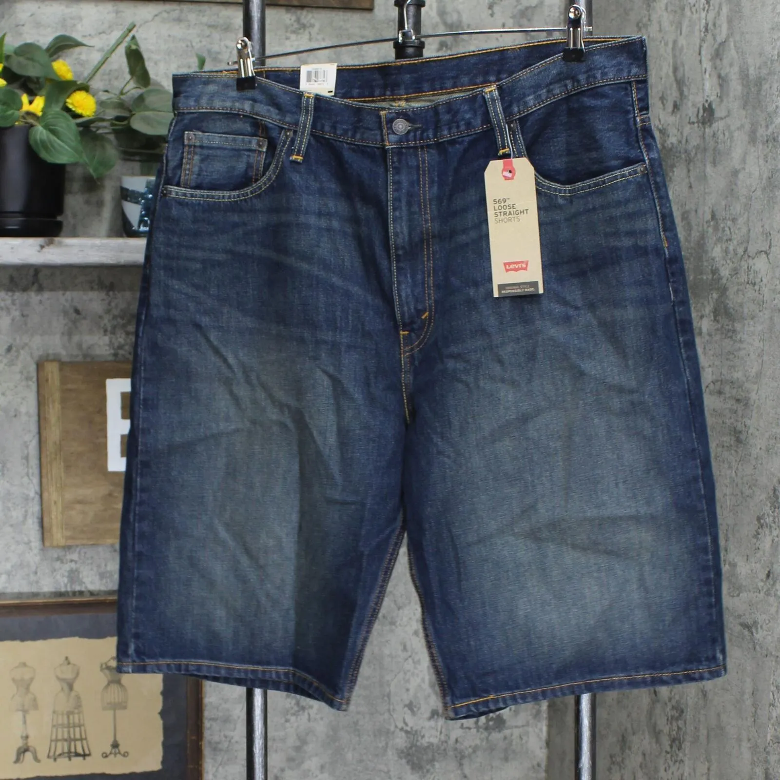 Levi's Men's 569 Loose-Fit 12 inch Denim Jean Shorts