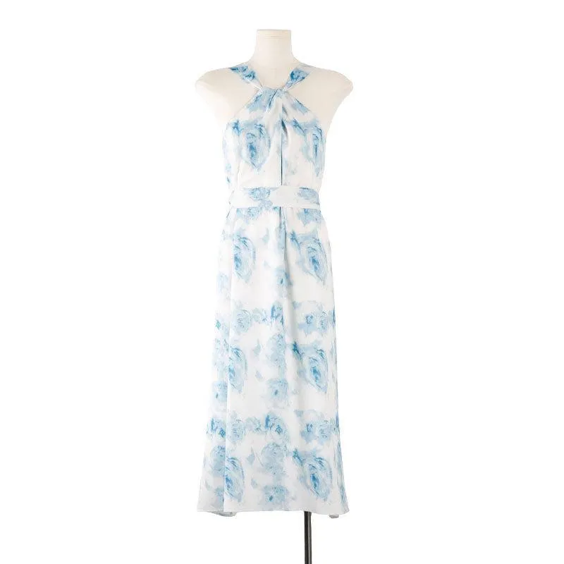 Linen and Cotton Matching Outfits with a Touch of Elegance