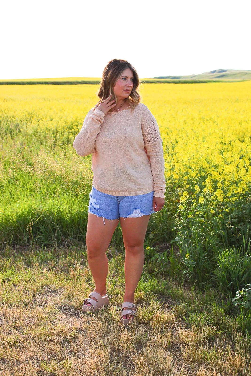 Luna Long Sleeve Light Weight Sweater in Apricot