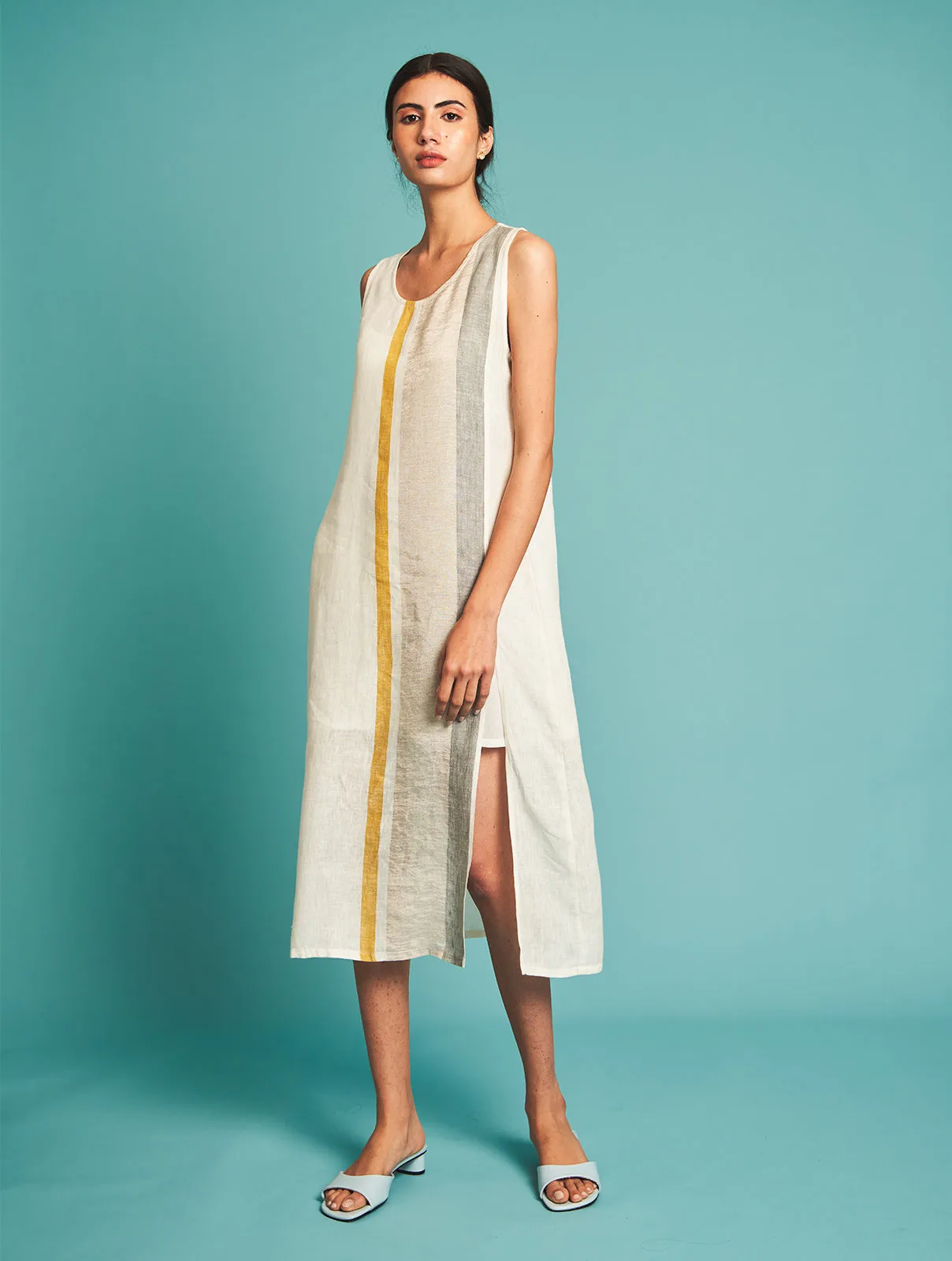 Manan   I   Niko Handloom Linen Kurta - Ivory I  Border Collection