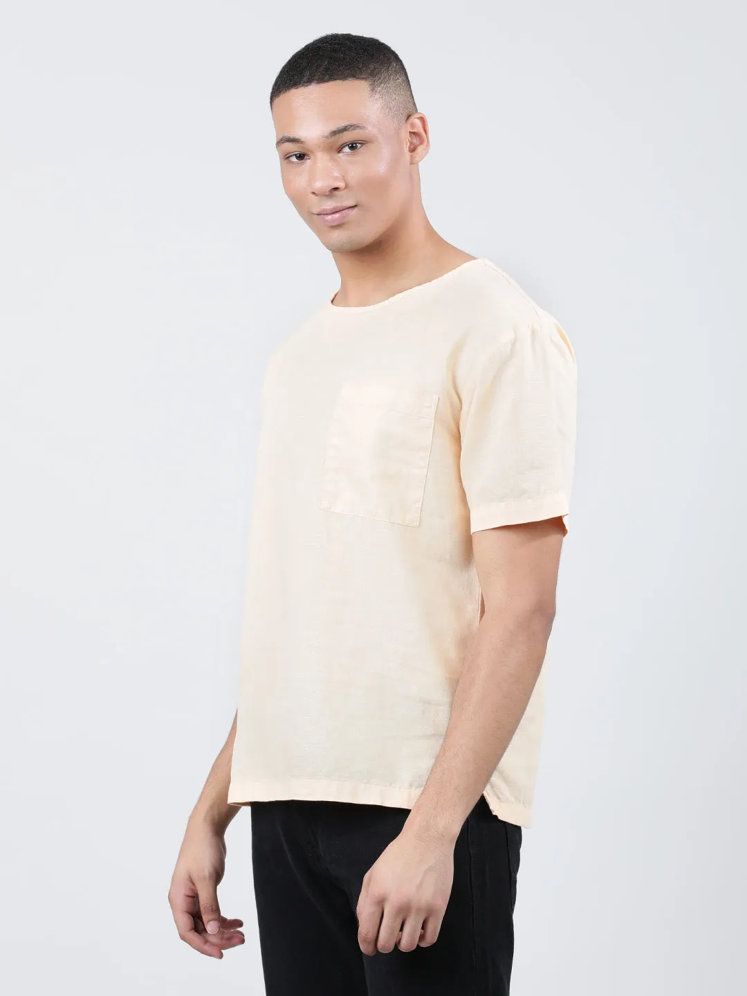 Men Peach Fuzz Regular Fit Round Neck Dyed Cotton Linen Solid T-Shirt