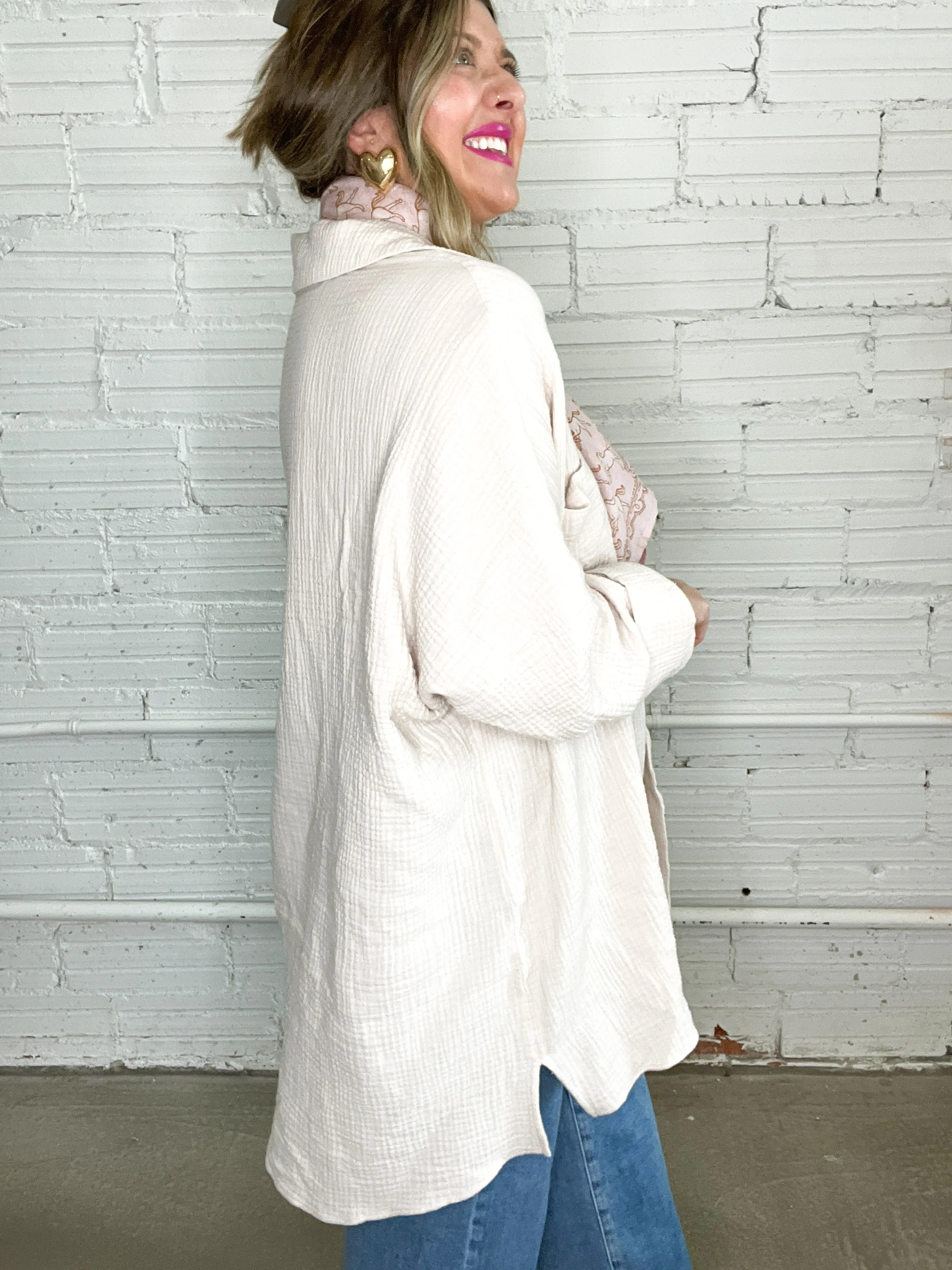 {Mumu} John's Buttons Down Shirt - Sand Gauze