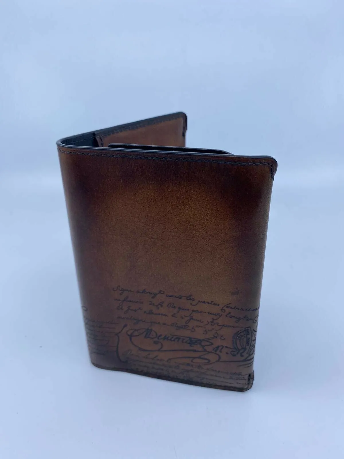 New Authentic Berluti Escale Scritto Passport Holder