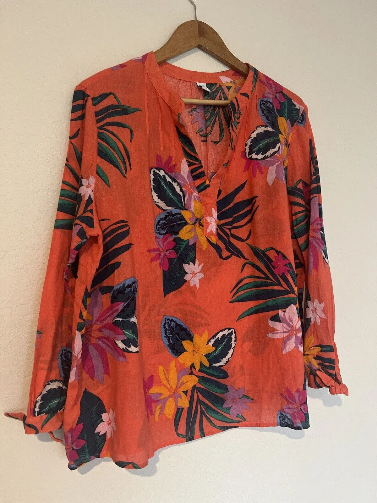 Old Navy  Linen Blend Floral Top Sz XL Hawaiian Flower Peasant Resort Travel