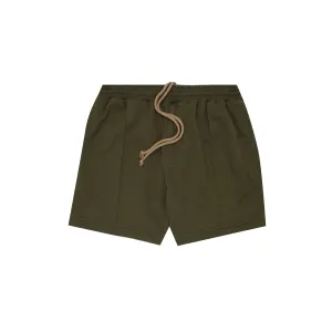 PLEATED HOUSE SHORTS IN OLIVE
