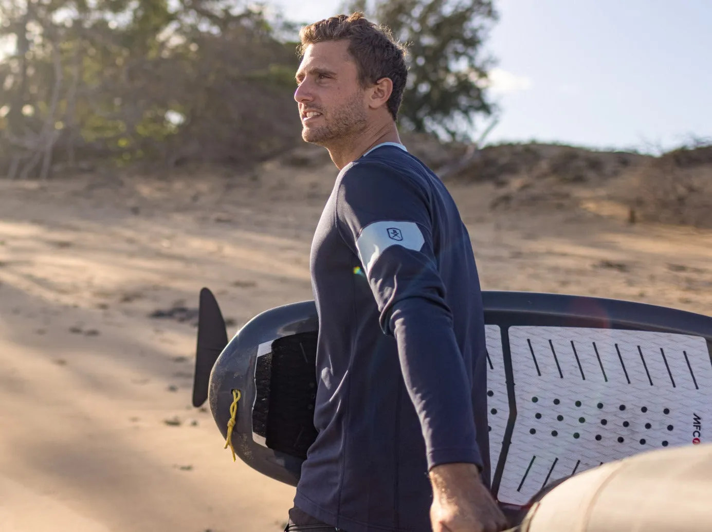 The Kanaha Hydrophobic Shirt for Men - Rich Navy (Storm Blue)