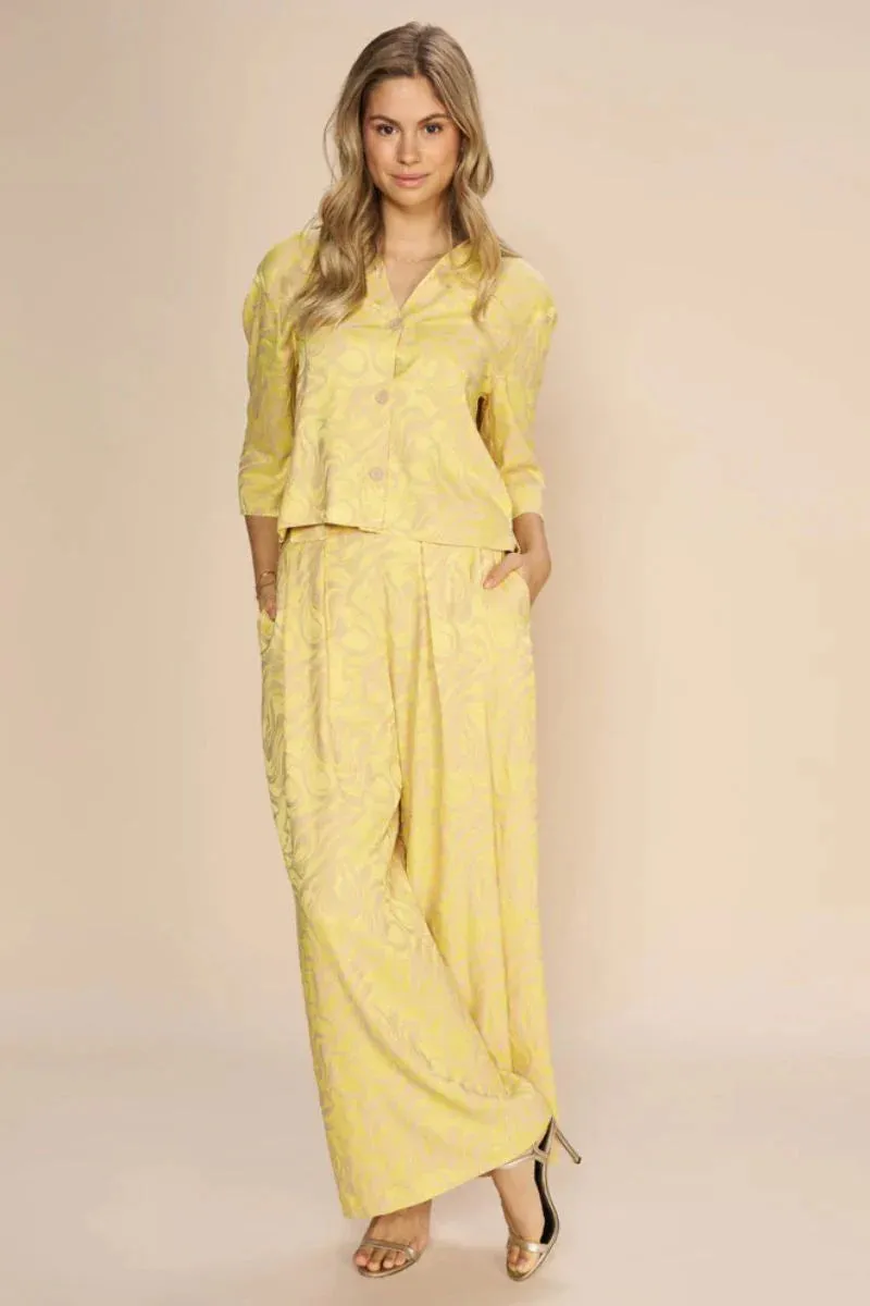 Thea Melo Shirt GoldFinch