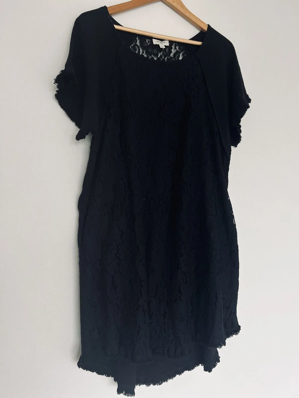 UMGEE Black Linen Blend Dress Sz L Raw Fringe Hems Pockets Crochet Lace Boho