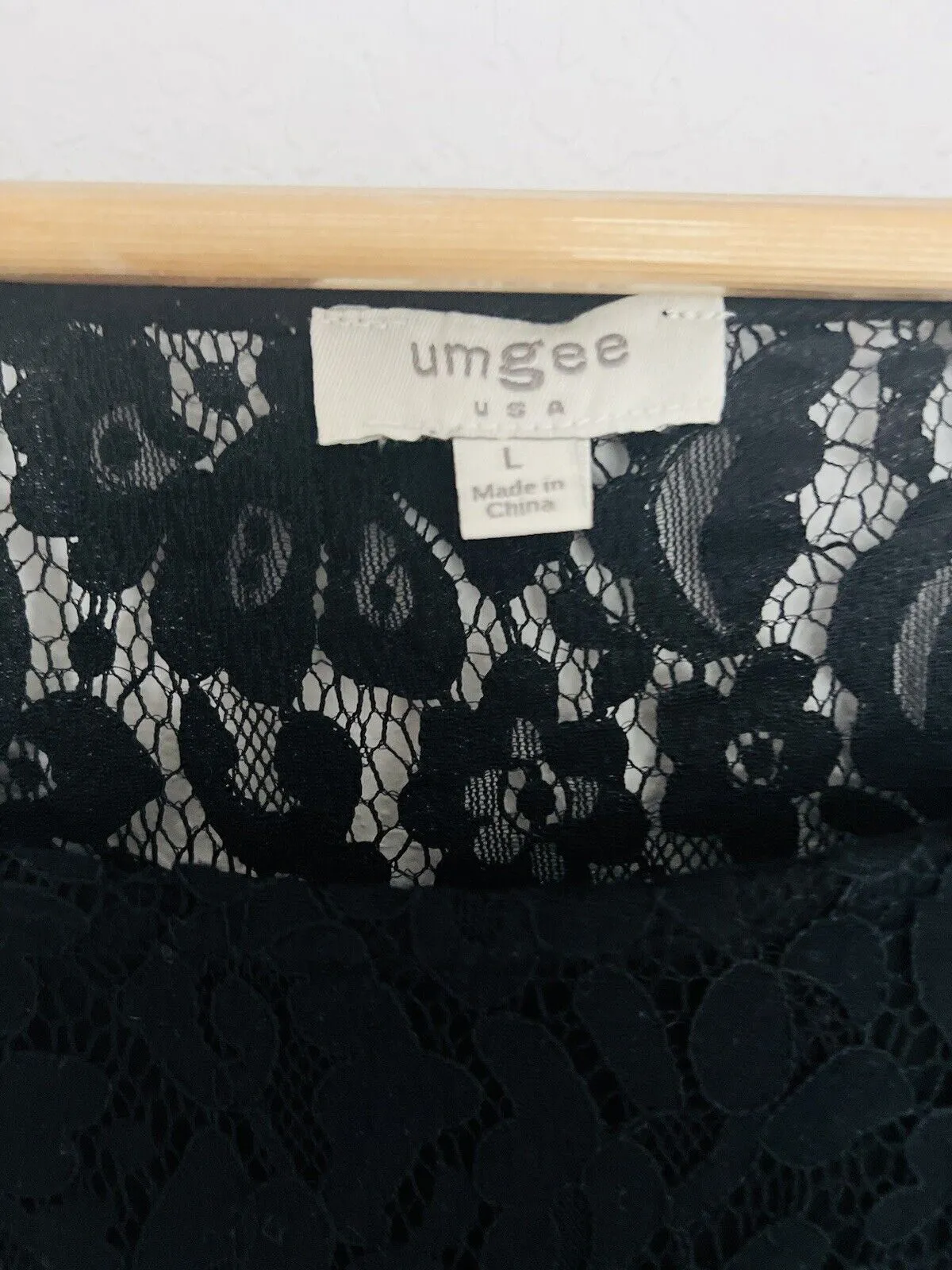 UMGEE Black Linen Blend Dress Sz L Raw Fringe Hems Pockets Crochet Lace Boho