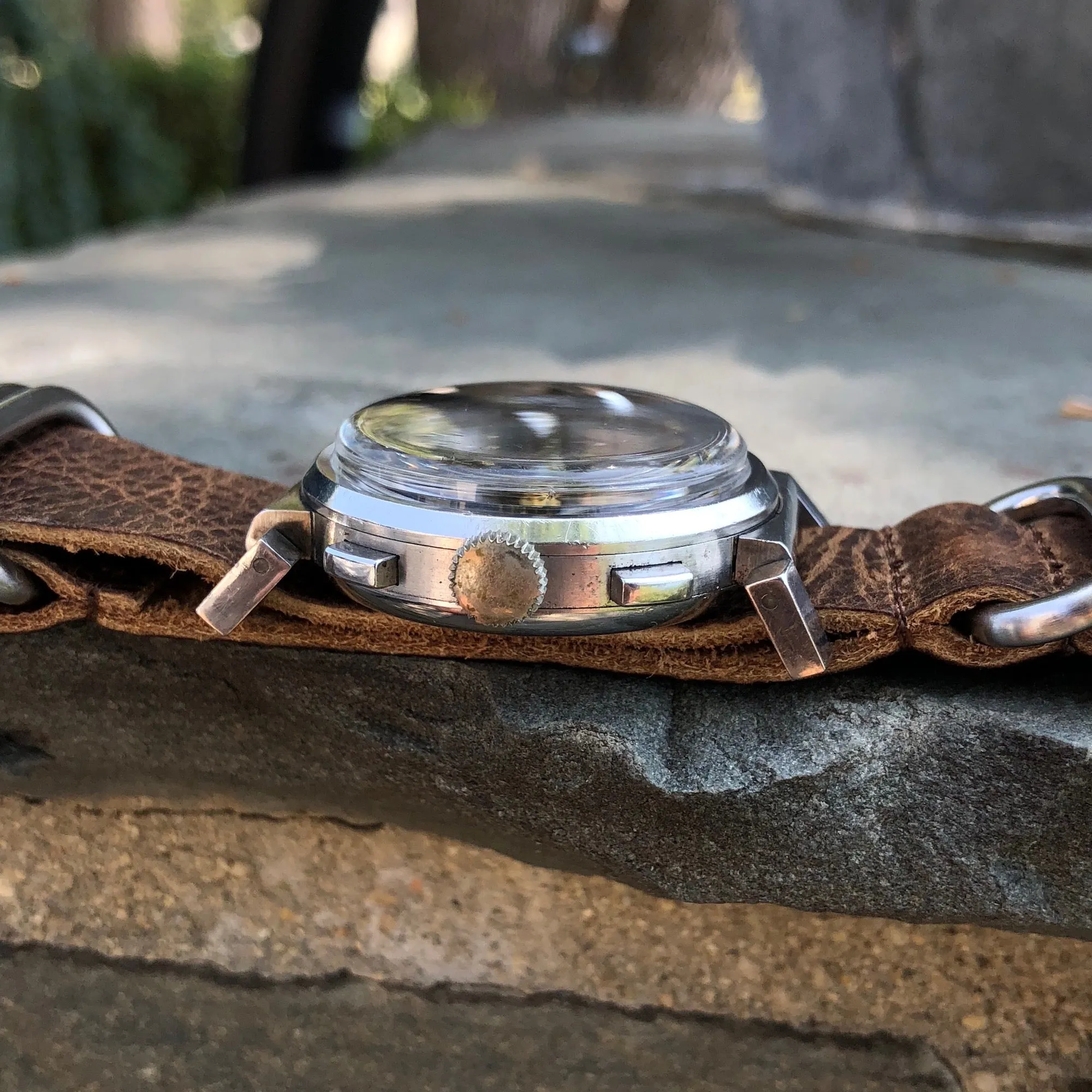 Vintage Eterna Stainless Steel Gilt Chronograph Flexible Lugs Manual Wind 35mm Wristwatch