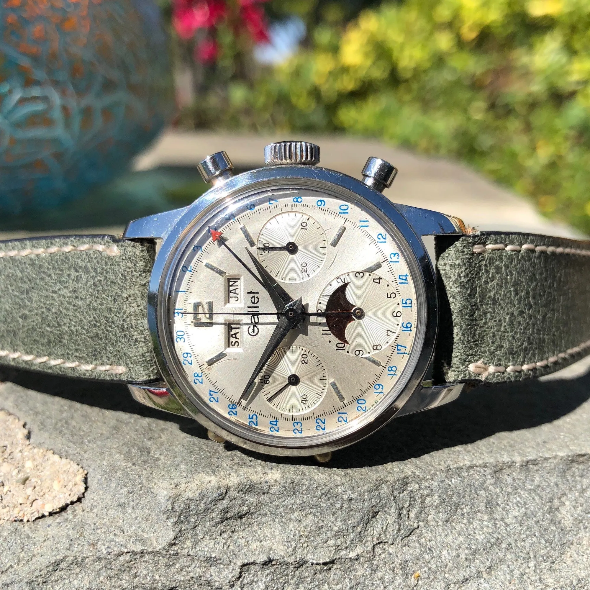 Vintage Gallet MultiChron Astronomic Steel Chronograph Valjoux 88 Triple Date Moonphase Wristwatch