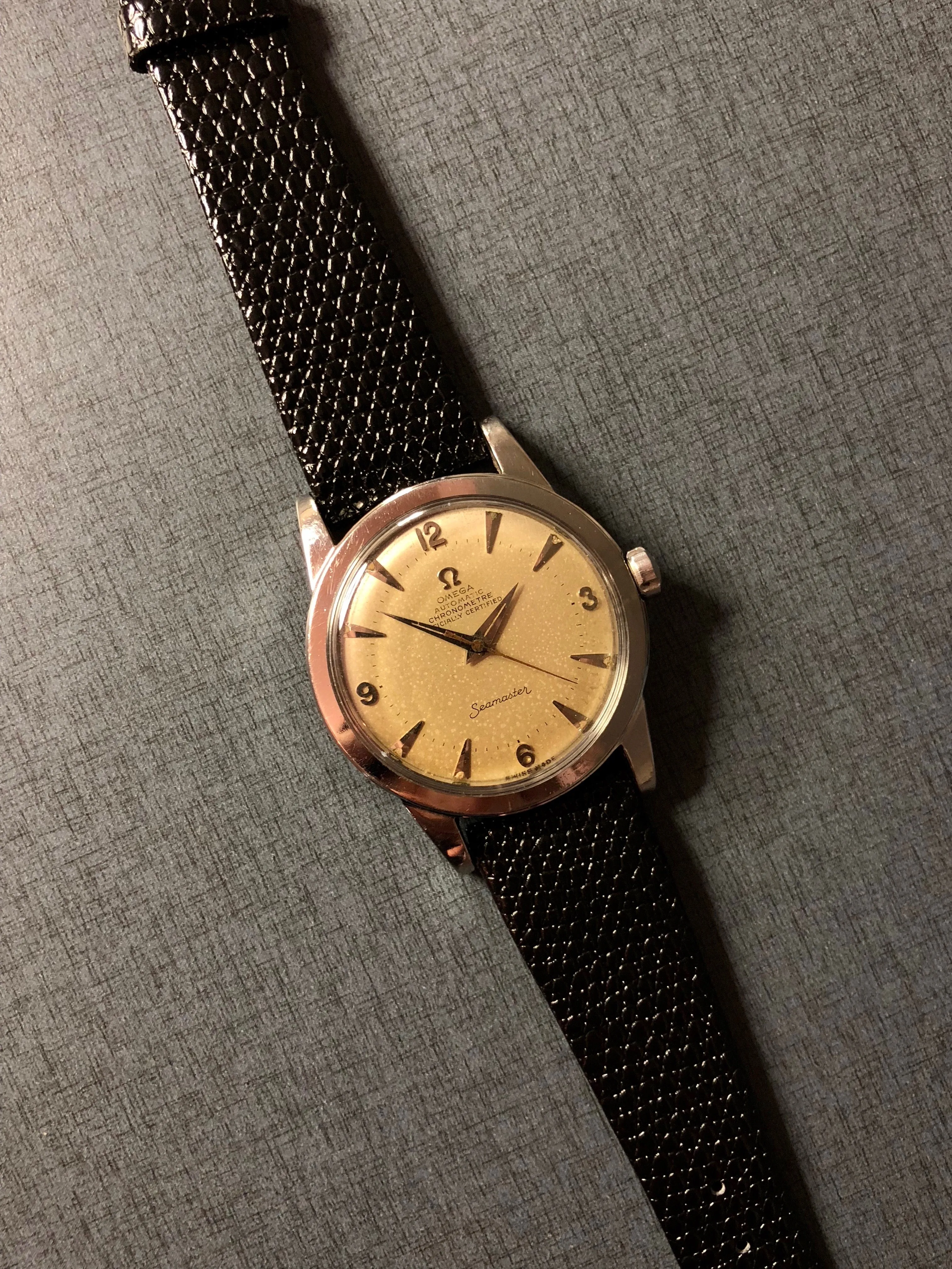 Vintage Omega Seamaster Chronometre 2577 Caliber 352 Bumper Automatic Wristwatch Box Papers 1952