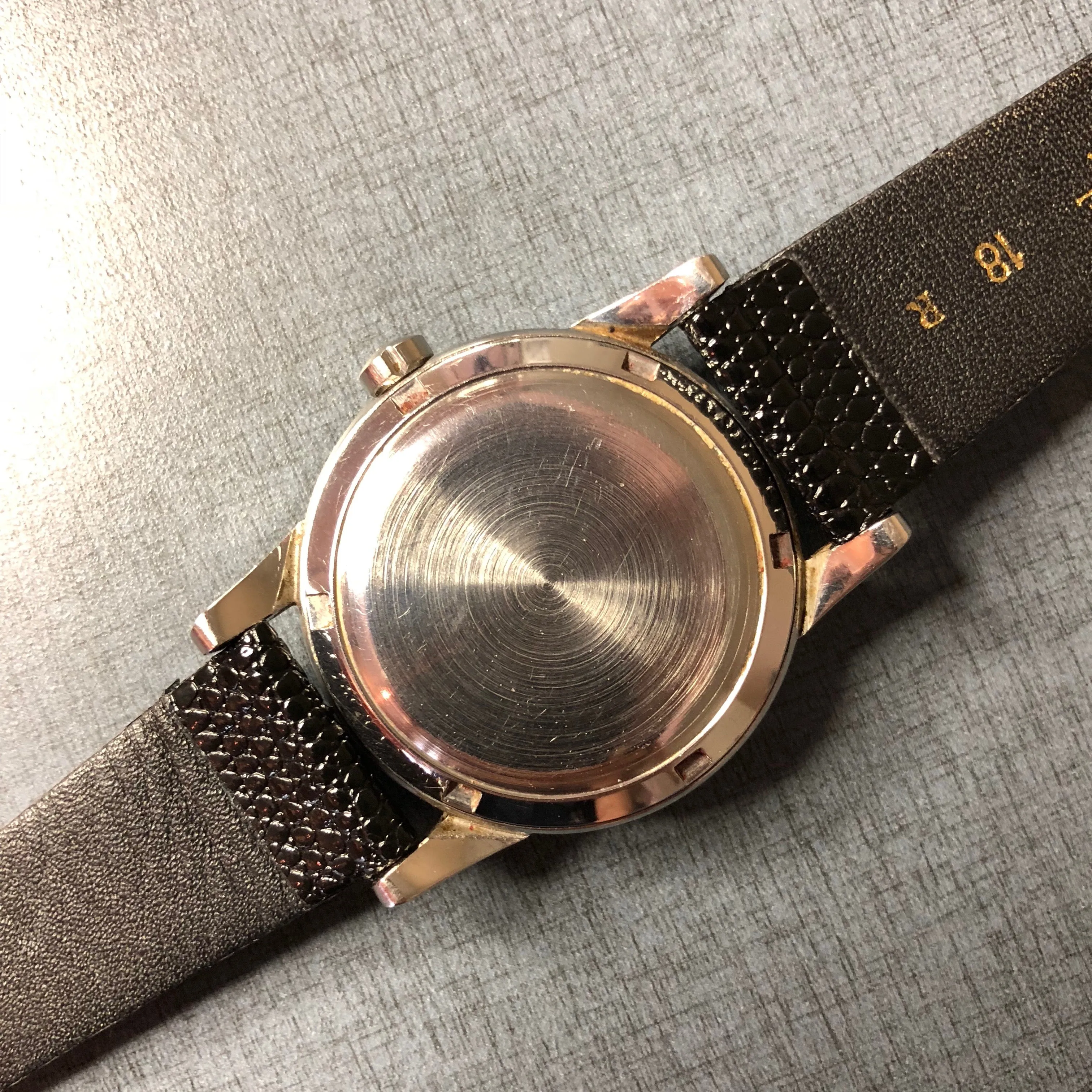 Vintage Omega Seamaster Chronometre 2577 Caliber 352 Bumper Automatic Wristwatch Box Papers 1952