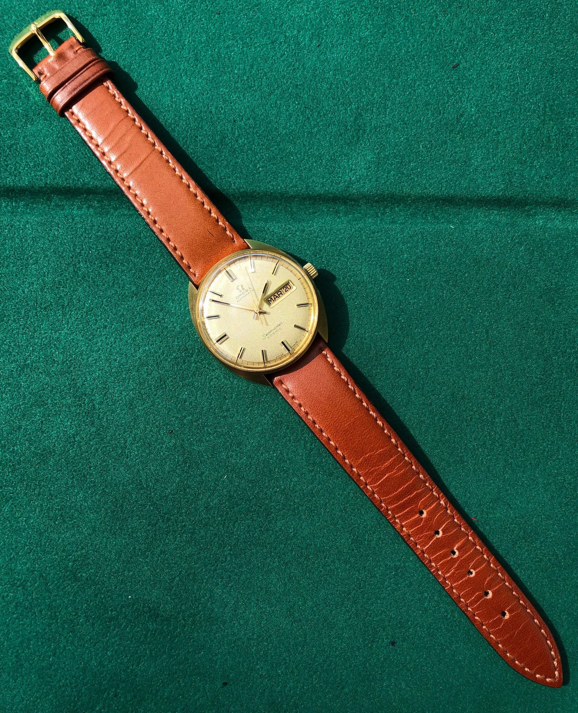 Vintage Omega Seamaster Cosmic 166.049 Day Date 18K Yellow Gold Cal. 752 Automatic Wristwatch