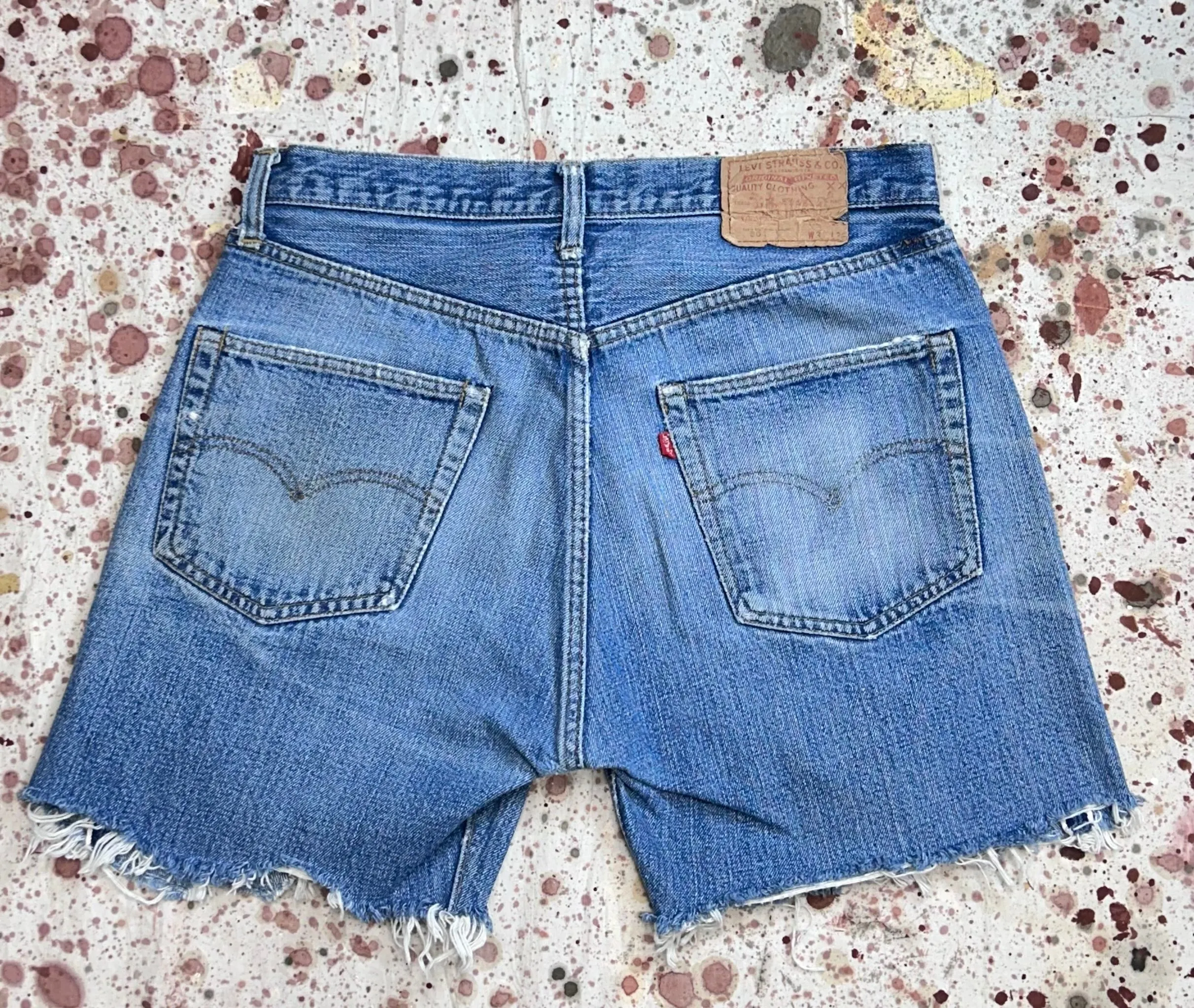 Vintage USA Single Stitch Redline Super Wash Cut Off Shorts with Heart Patch (JYJ0524-202)
