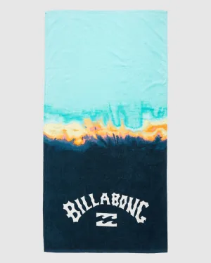 Waves Towel